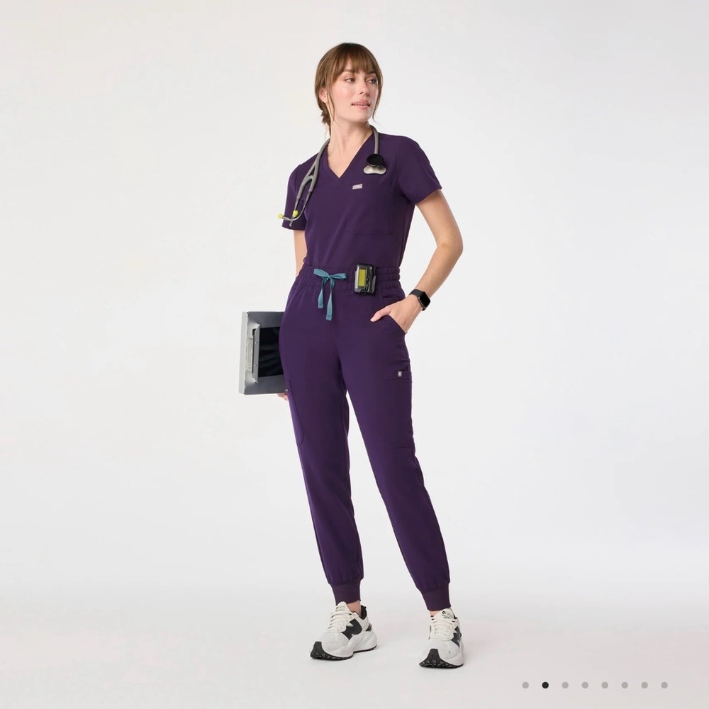 Figs Purple Jam Scrub Set